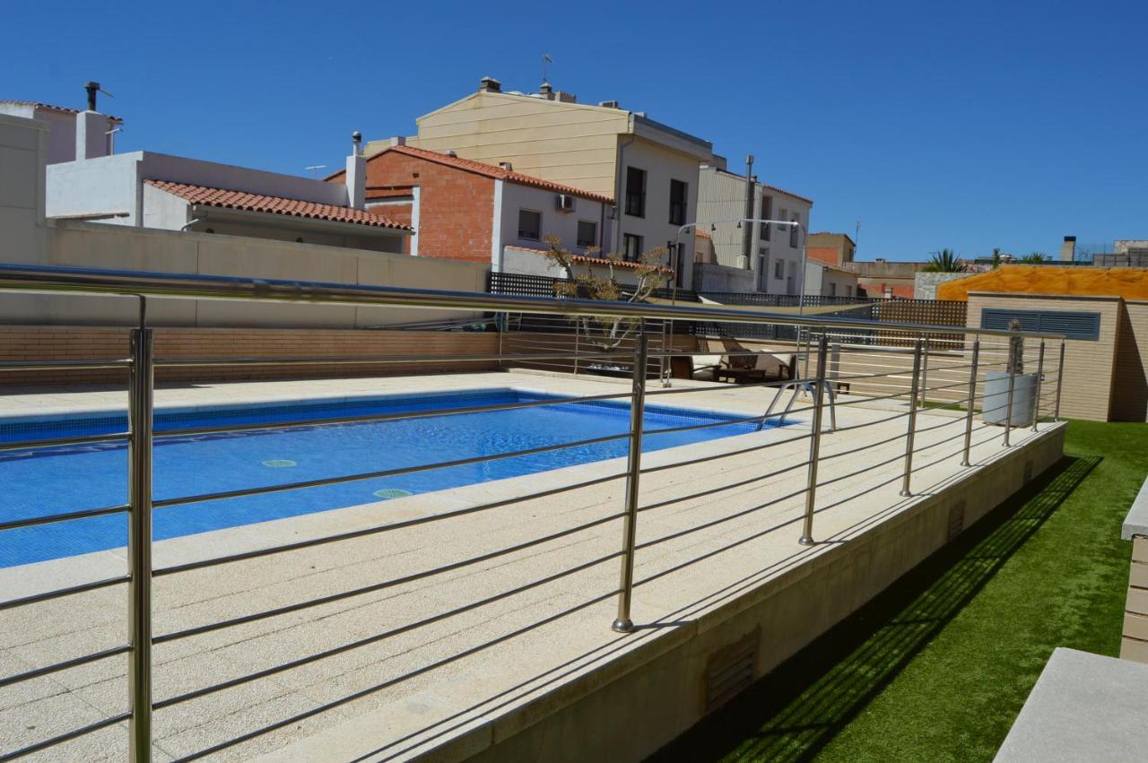 Piscina Viena * Roses